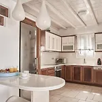 Villa Paradisia Tourlos
