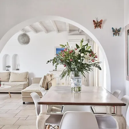 Paradisia Villa *