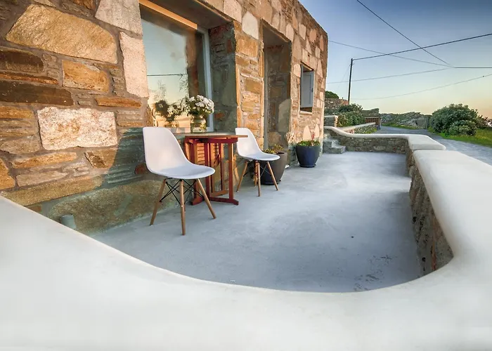 Villa Paradisia Túrlosz